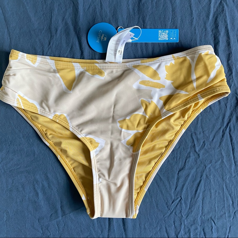 NWT Cupshe Mid Rise Bikini Bottom